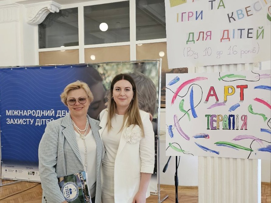 На запрошення Управління сімї, молодіжної політики та захисту дітей Тернопільської міської ради викладачі кафедри психології провели для дітей майстер-класи різного спрямування